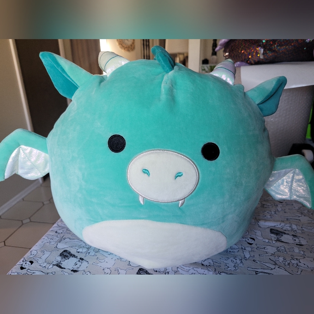 Squishmallow Avrill the Dragon, (14 inch)